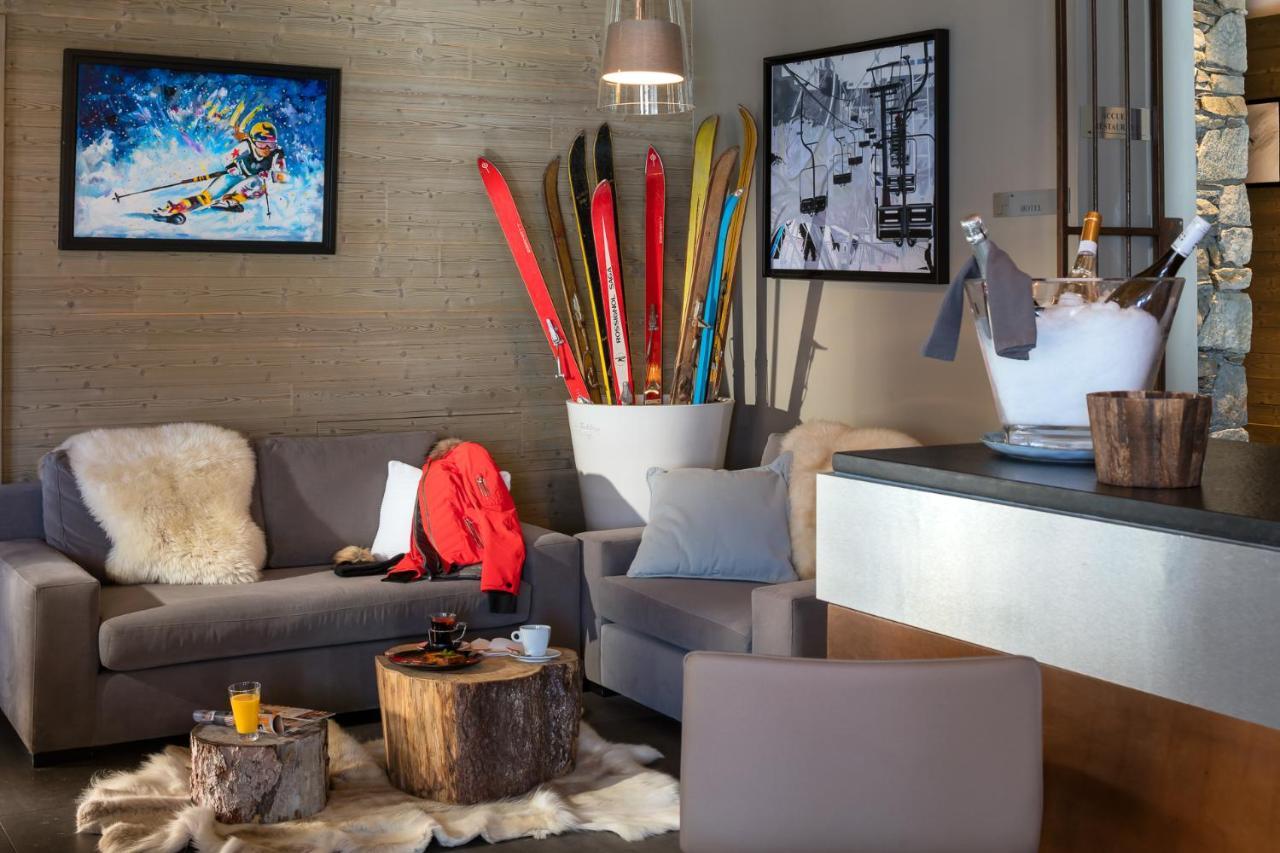 Hillary Hotel Les Menuires Bagian luar foto