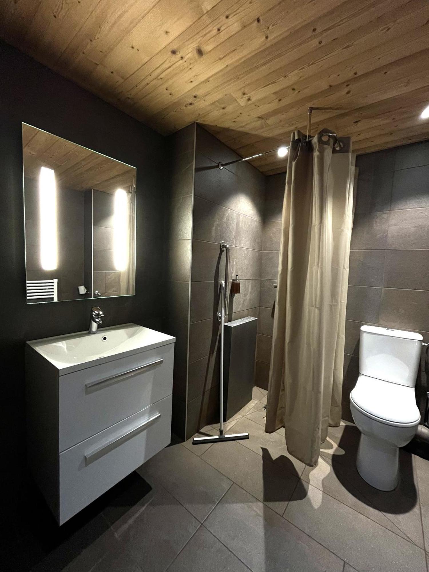 Hillary Hotel Les Menuires Bagian luar foto