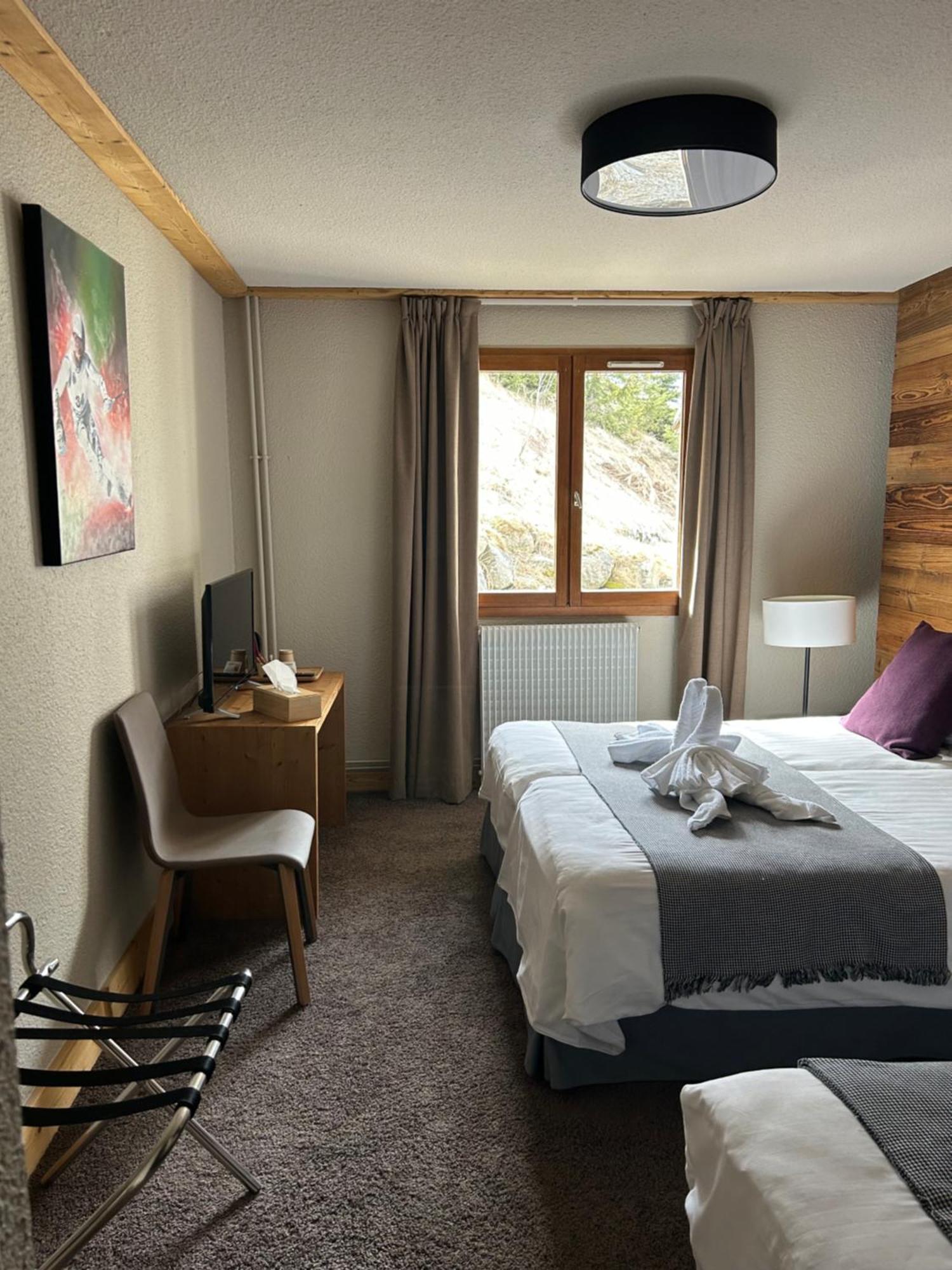 Hillary Hotel Les Menuires Bagian luar foto